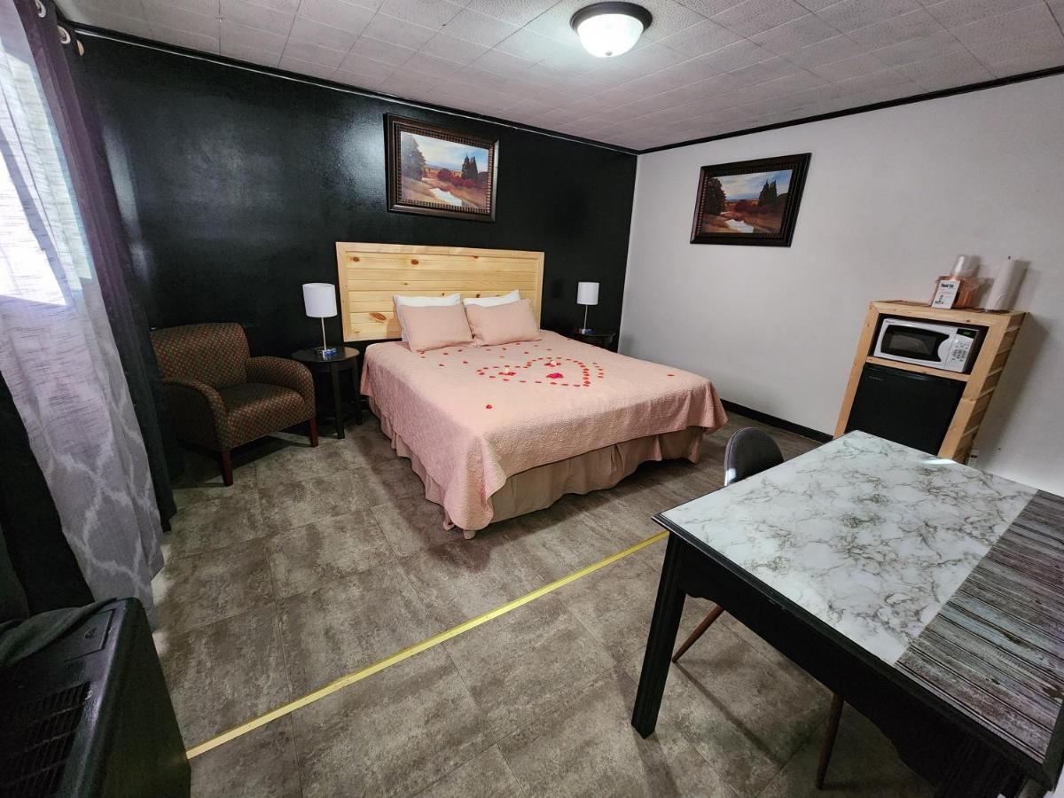 Fiesta City Motel Montevideo Esterno foto